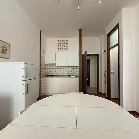 Condominio Union -Walterigato Apartments- Solo Per Famiglie- Lido di Jesolo Kültér fotó